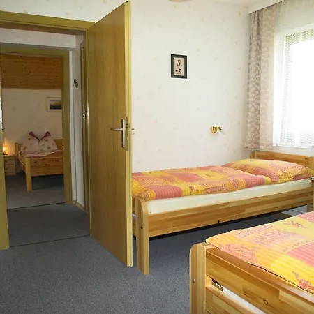 Haus Kloibhofer بيت ضيافة غرين